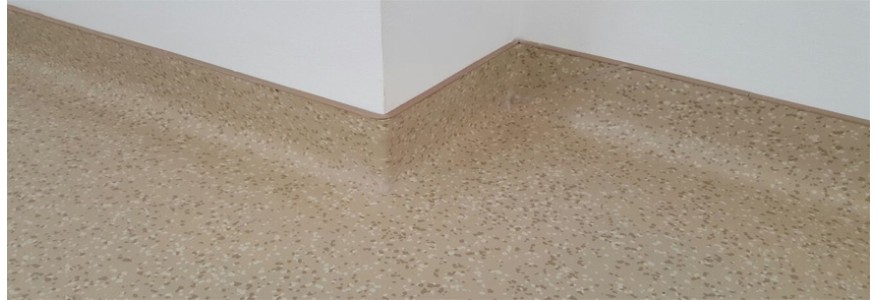 Montaj pardoseli PVC cu ridicare pe perete